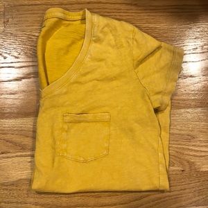 Yellow pocket t shirt